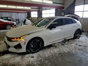 Kia K5 GT LINE 1.6L 4 2023