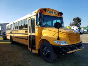 IC Corporation CE Series CE 7.6L 6 2014