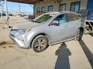 Toyota Rav4 XLE 2.5L 4 2016