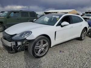 Porsche Panamera 4 SPORT TURISMO 3.0L 6 2018