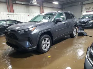 Toyota Rav4 XLE 2.5L 4 2023