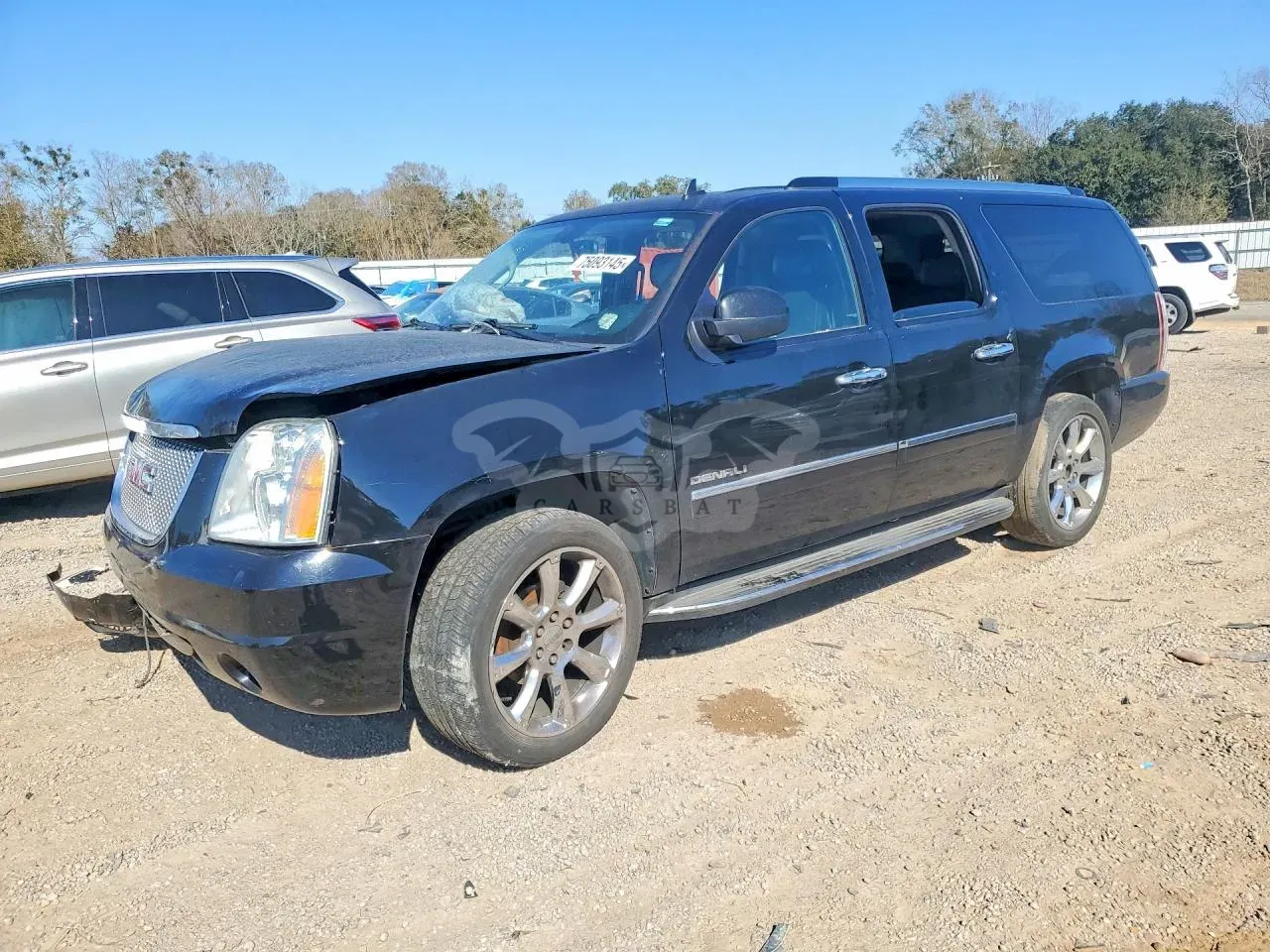 GMC Yukon DENALI 6.2L 8 2014