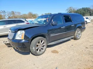 GMC Yukon DENALI 6.2L 8 2014