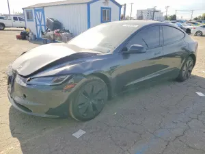 Tesla Model 3 2025