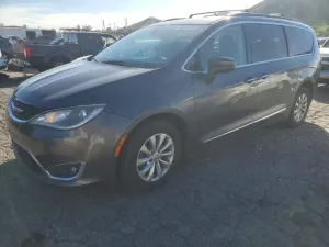 Chrysler Pacifica TOURING L 3.6L 6 2017