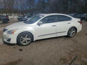 Nissan Altima 2.5 2.5L 4 2015