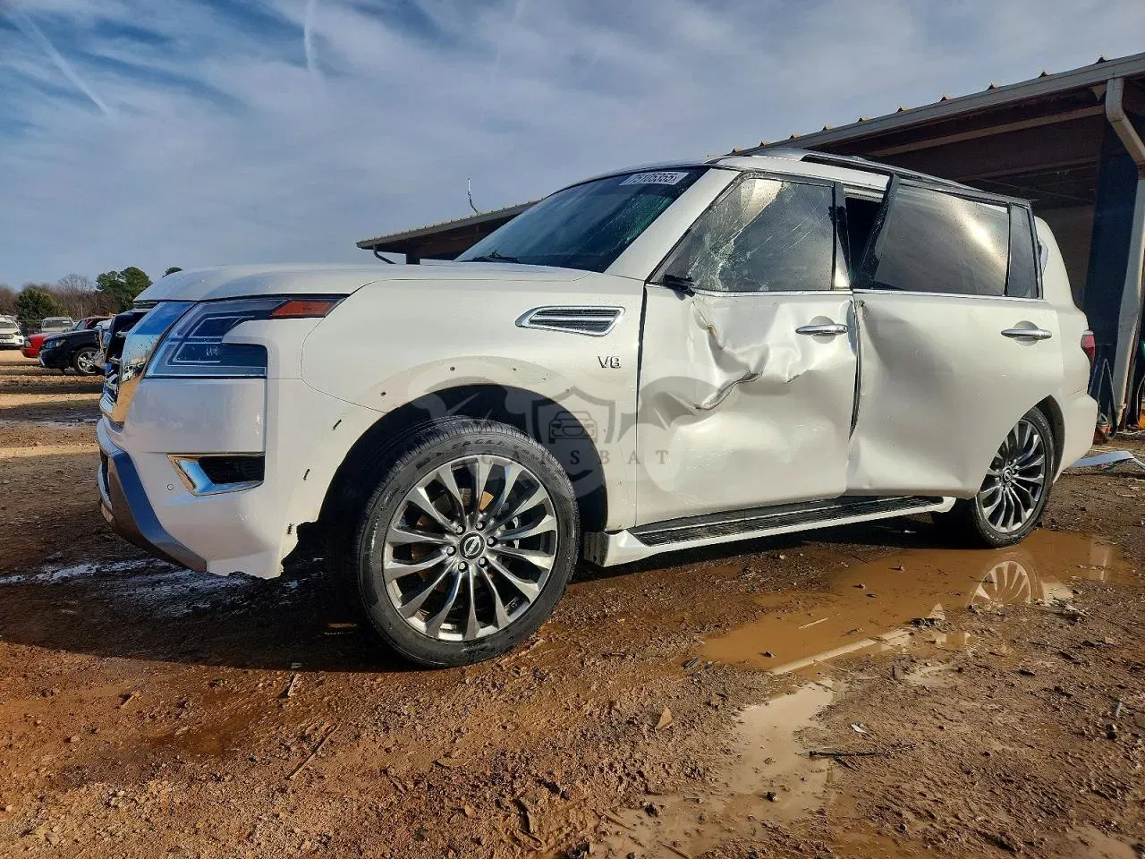 Nissan Armada PLATINUM 5.6L 8 2022