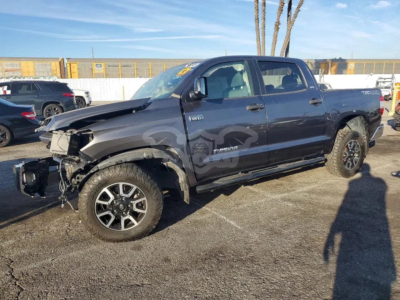 Toyota Tundra 5.7L 8 2017
