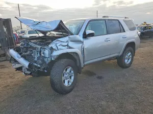 Toyota 4Runner SR5 4.0L 6 2024