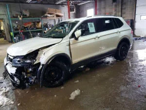 Volkswagen Tiguan 2.0L 4 2021