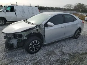 Toyota Corolla L 1.8L 4 2015