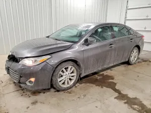 Toyota Avalon XLE 3.5L 6 2015