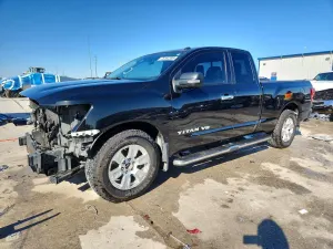 Nissan Titan SV 5.6L 8 2019