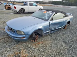 Ford Mustang 4.0L 6 2006