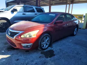 Nissan Altima 2.5L 4 2015
