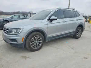 Volkswagen Tiguan SE 2.0L 4 2020