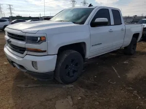 Chevrolet Silverado 1500 K1500 LT 5.3L 8 2016