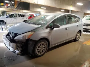 Toyota Prius 1.8L 4 2012