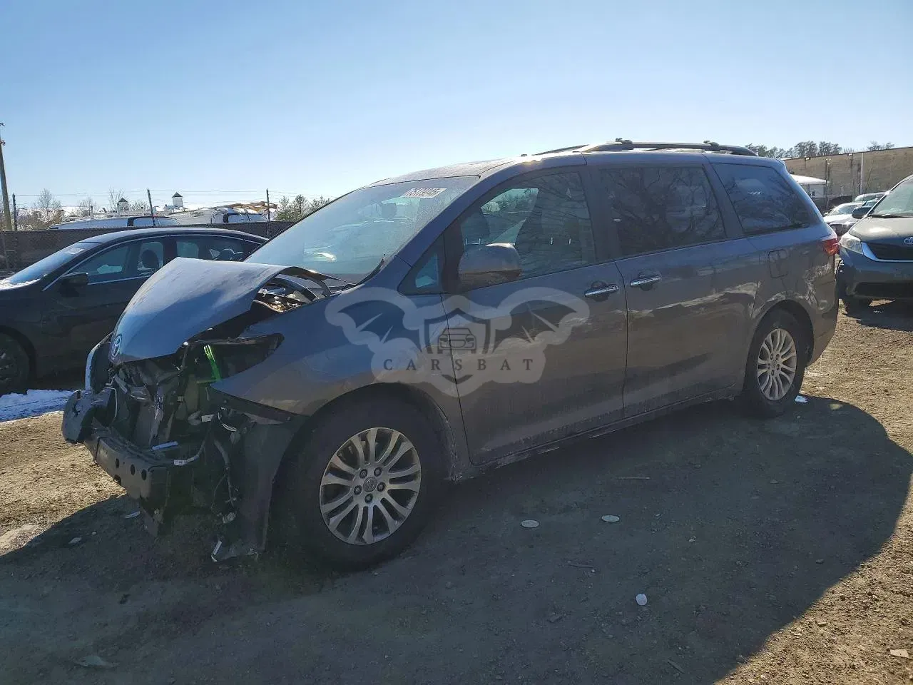 Toyota Sienna XLE 3.5L 6 2015
