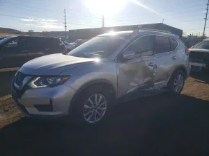 Nissan Rogue S 2.5L 4 2018
