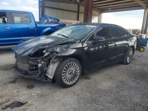 Ford Fusion TITANIUM 2.0L 4 2015