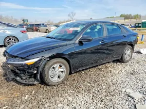 Hyundai Elantra SE 2.0L 4 2026