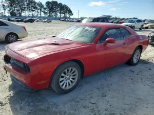 Dodge Challenger SXT 3.6L 6 2013