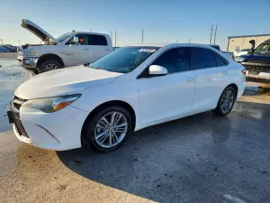 Toyota Camry LE 2.5L 4 2016