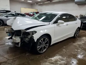 Ford Fusion TITANIUM 2.0L 4 2020