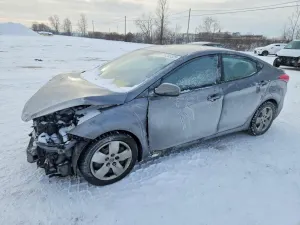 Hyundai Elantra GLS 1.8L 4 2013