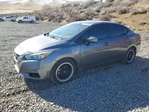 Nissan Versa SV 1.6L 4 2020