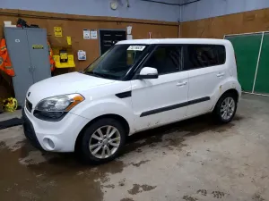Kia Soul 2.0L 4 2013