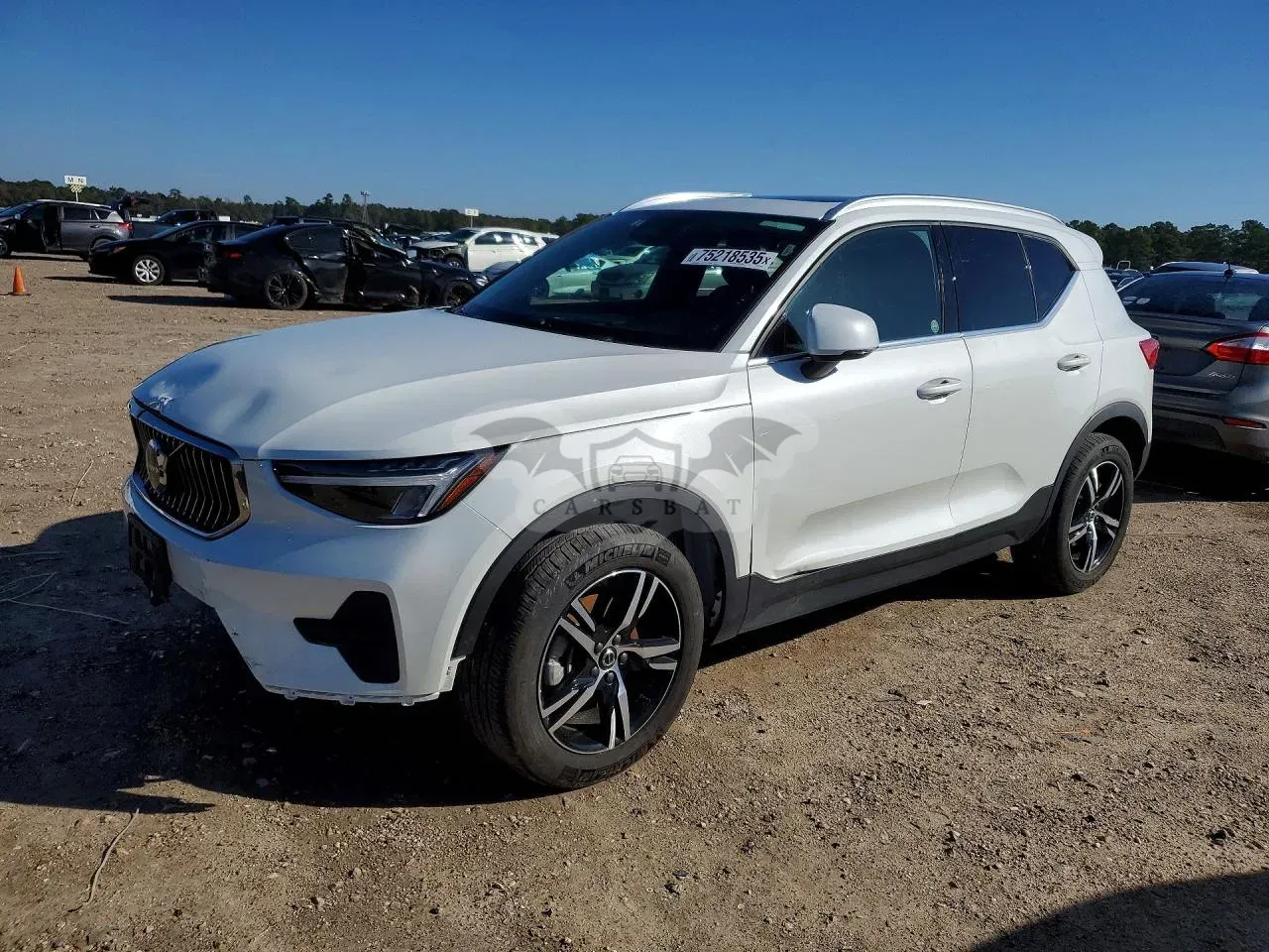 Volvo XC40 CORE 2.0L 4 2025