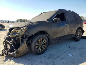 Nissan Rogue 2.5L 4 2017