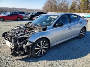 Nissan Altima 2.5L 4 2022