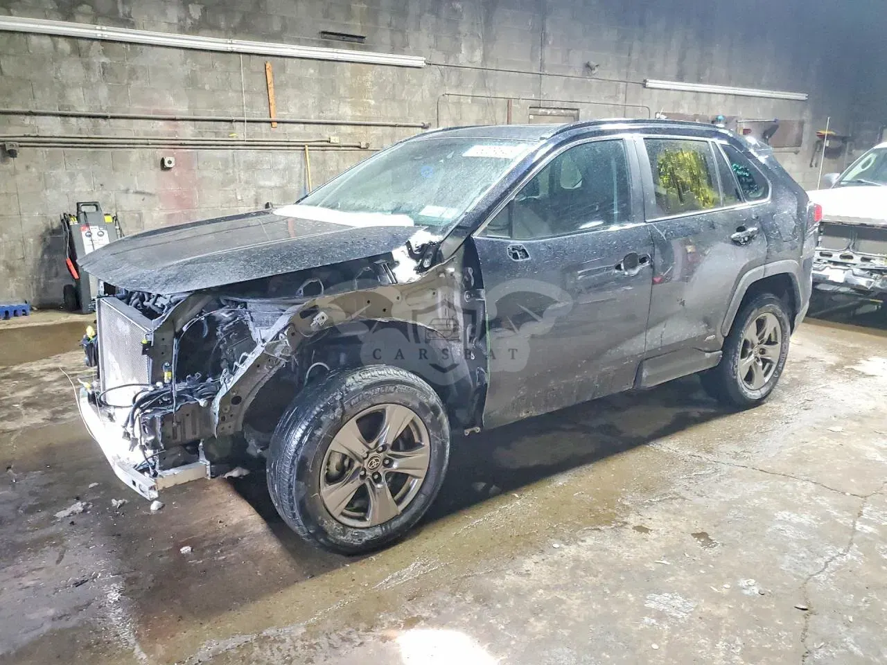 Toyota Rav4 XLE 2.5L 4 2024