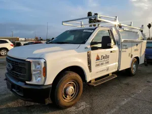 Ford F-250 SUPER DUTY 6.8L 8 2025