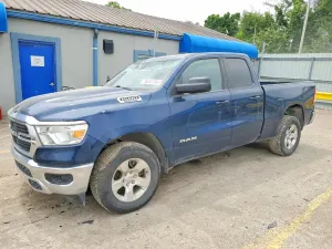 RAM 1500 BIG HORN/LONE STAR 5.7L 8 2021