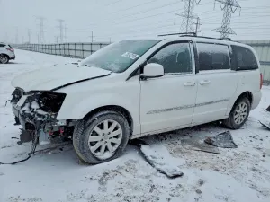 Chrysler Town & Country TOURING 3.6L 6 2016