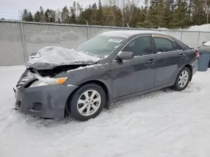 Toyota Camry BASE 2.5L 4 2010