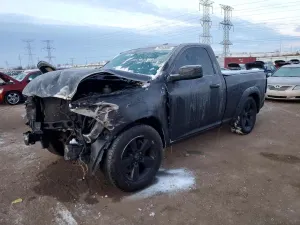 RAM 1500 ST 5.7L 8 2014