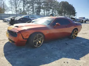 Dodge Challenger SRT HELLCAT 6.2L 8 2020