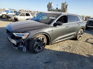 Audi E-Tron PREMIUM PLUS 2022