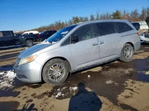 Honda Odyssey EXL 3.5L 6 2013
