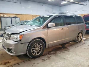 Dodge Grand Caravan (Caravan) SXT 3.6L 6 2020