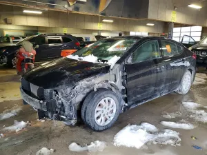 Hyundai Elantra SE 2.0L 4 2018