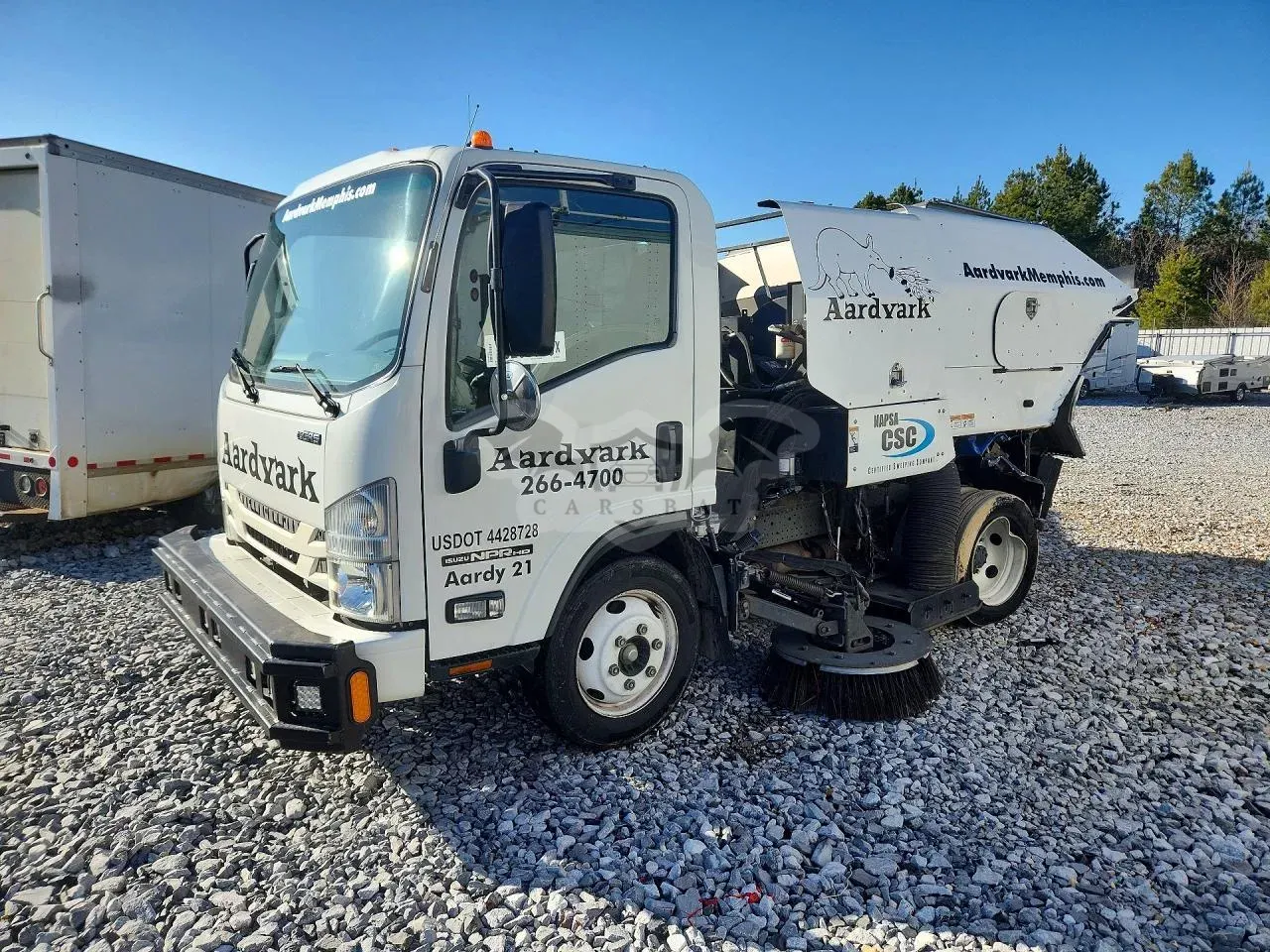 Isuzu NPR 6.6L 8 2021