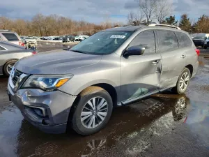 Nissan Pathfinder S 3.5L 6 2018