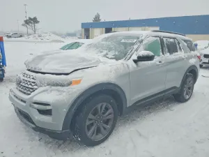 Ford Explorer XLT 2.3L 4 2021