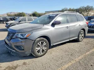 Nissan Pathfinder S 3.5L 6 2017
